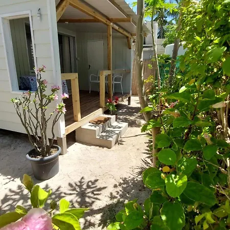 Artists House East Apartment Trou d'Eau Douce Exterior photo